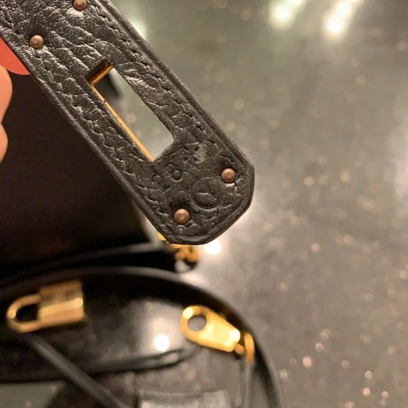SOLD Hermès Kelly 32 🖤 - Picture 8 of 13
